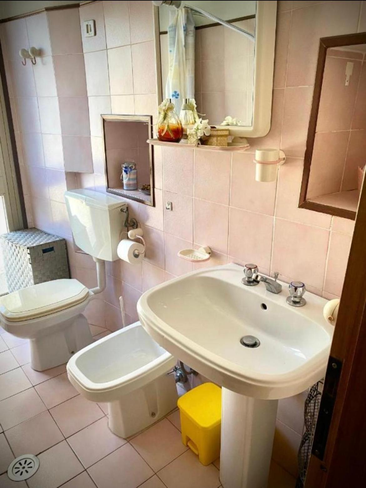 Little Flower Apartment Corfino Zewnętrze zdjęcie